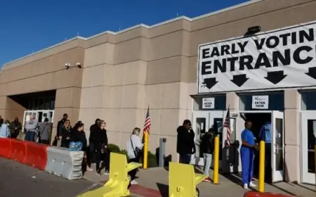 الناخبون الأمريكيون يتوافدون على صناديق التصويت المبكر مع اقتراب يوم الحسم