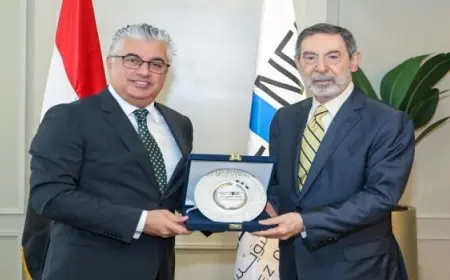 رئيس اقتصادية قناة السويس يبحث مع وفد غرفة التجارة العربية البرازيلية الفرص الاستثمارية