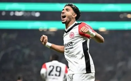 عمر مرموش يسجل ويصنع في فوز آينتراخت فرانكفورت الكاسح على بوخوم 7ـ2 بالدوري الألماني