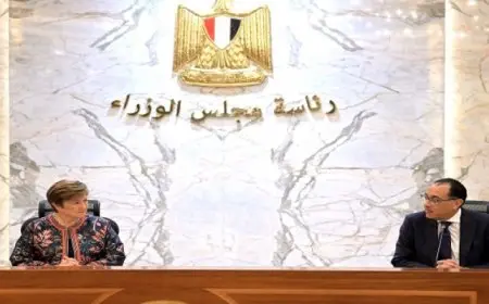 رئيس الوزراء: الحكومة تُراعي ألا يضع برنامج صندوق النقد الدولي أي أعباء إضافية على كاهل المواطنين