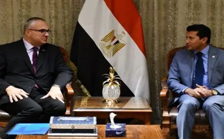وزير الشباب يستقبل مساعد الأمين العام للأمم المتحدة في إطار استضافة مصر لمنتدي التنمية الحضرية