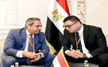 وزير الإسكان ورئيس شركة العاصمة يتابعان موقف المشروعات التنموية ومشروعات المرافق بالعاصمة الإدارية الجديدة