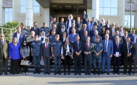 القوات البحرية تستقبل وفدا من لجنة الدفاع والأمن القومي وأعضاء مجلس النواب