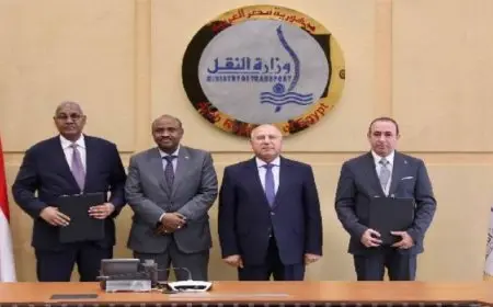 وزير النقل يشهد توقيع مذكرة تفاهم بين الشركة القابضة للنقل البحري والبري وهيئة الموانئ بجيبوتي