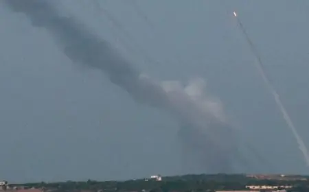 حزب الله يستهدف قواعد عسكرية في إسرائيل.. وتل أبيب: رصدنا 15 صاروخا