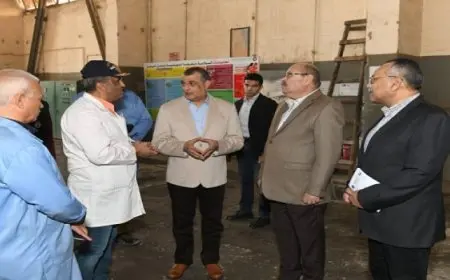 وزير الإنتاج الحربى يقوم بجولة تفقدية مفاجئة لشركة حلوان للصناعات غير الحديدية