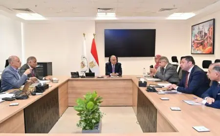 وزير الري يبحث مع عدد من أعضاء مجلس النواب مطالب جماهيرية خاصة بدوائرهم