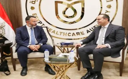 رئيس “الرعاية الصحية” يلتقي مدير شركة تاكيدا مصر وممثلي هيئة (NHS) لبحث التعاون المشترك لخدمة مرضى الأورام