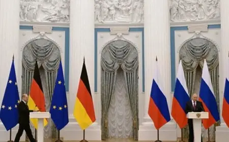 أول مكالمة هاتفية بين شولتس وبوتين منذ عامين