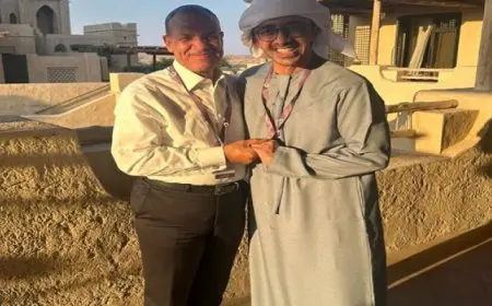 وزير الخارجية يبحث مع نظيره الإماراتي العلاقات المتنامية بين البلدين وتطورات الأزمة في غزة