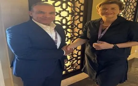 وزير الخارجية يؤكد اهتمام مصر بتعزيز العلاقات مع لاتفيا