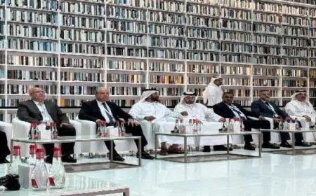 وزير الطيران المدني يشارك في فعاليات “البرنامج الدولي لقادة الطيران المدني” بدبي