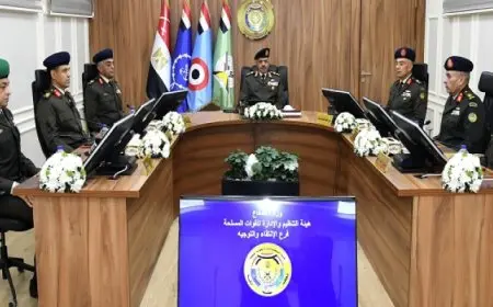 الفريق أحمد خليفة يشهد كشف اختبارات الهيئة للمتقدمين لمعهد ضباط الصف والمعاهد الصحية