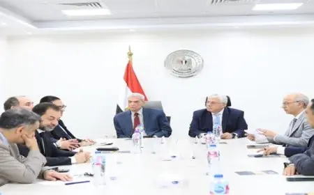 وزير التعليم العالي يبحث سُبل التعاون مع شركة سيمنز هيلثنيرز للشرق الأوسط وإفريقيا في مشروع مستشفى 500 500