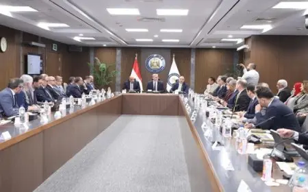 وزراء الأعمال والكهرباء والبترول يبحثون الاستعدادات لمؤتمر ومعرض “إيجبس 2025”