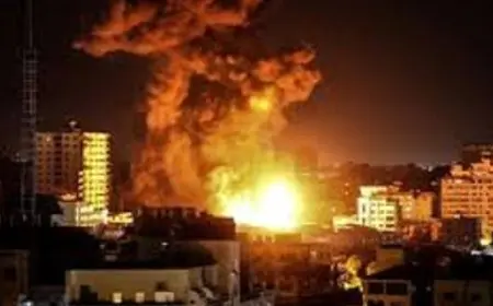 استشهاد 10 فلسطينيين في قصف للاحتلال استهدف منزلا ببيت لاهيا