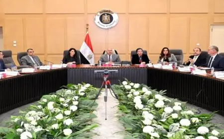 وزير الصناعة والنقل يترأس الاجتماع الثاني عشر للمجموعة الوزارية للتنمية الصناعية