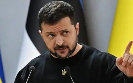 زيلينسكي يبحث مع أمين عام الناتو تعزيز التعاون الدفاعي ودعوة أوكرانيا للحلف