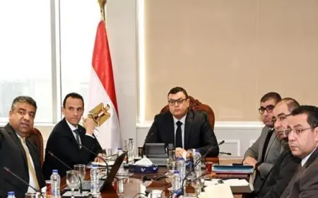 وزير الإسكان يؤكد مواصلة تقديم مختلف أشكال الدعم لتطوير أداء هيئة المجتمعات العمرانية الجديدة