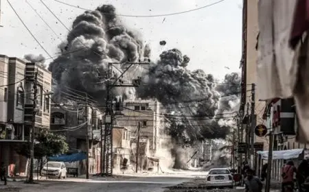 استشهاد 7 فلسطينيين في قصف إسرائيلي على مخيم النصيرات بوسط غزة