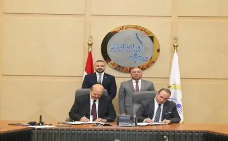 كامل الوزير يشهد توقيع عقد إتفاق مؤسسون لإنشاء أول مشروع من نوعه فى مصر لتخريد السفن بميناء دمياط
