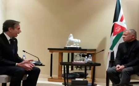 ملك الأردن لوزير خارجية أمريكا: الخطوة الأولى لتهدئة شاملة بالمنطقة هي وقف الحرب على غزة