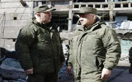 وزير الدفاع الروسي يتفقد مجموعة القتال الشرقية في منطقة العمليات العسكرية