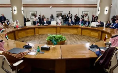 البيان الختامي لاجتماع لجنة الاتصال الوزارية العربية يدعو إلى عملية انتقالية سلمية سورية جامعة