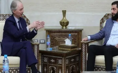 بيدرسن يلتقي الشرع ويؤكد ضرورة تنفيذ «انتقال سياسي شامل»