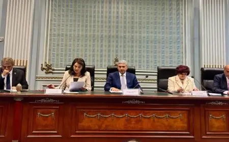 وزير السياحة يشارك في اجتماع مجلس النواب لمناقشة بيان الوزارة بشأن استراتيجيتها لتعزيز قطاعي السياحة والآثار