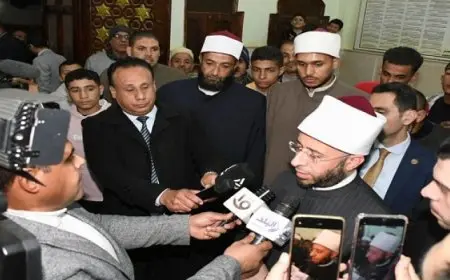 وزير الأوقاف يدشن مبادرة عودة الكتاتيب ويتفقد كتاتيب وحلقات تحفيظ القرآن الكريم بقرية كفر الشيخ