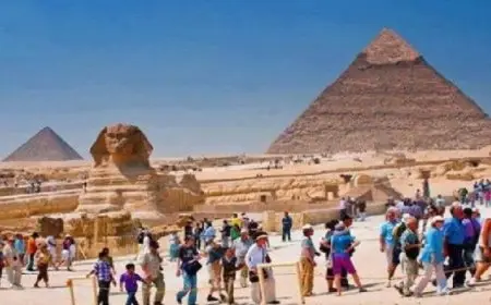 السياحة: تأجير الأهرامات 100ساعة لليوتيوبر الشهير Mr Beast عار من الصحة