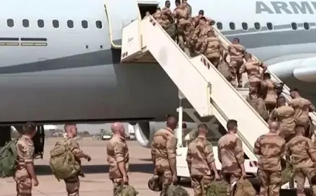 القوات الفرنسية تبدأ رسميًا الانسحاب من تشاد