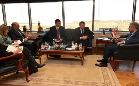 وزير السياحة يبحث مع سفير أوكرانيا بالقاهرة تعزيز التعاون المستقبلي وتبادل الخبرات