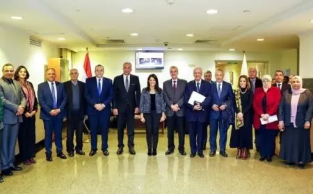 وزيرة التخطيط والتنمية الاقتصادية والتعاون الدولي تشيد بجهود معهد التخطيط القومي