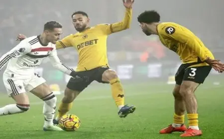 مانشستر يونايتد يسقط أمام وولفرهامبتون بهدفين في البريميرليج