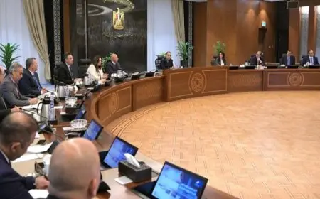 رئيس الوزراء يترأس اجتماع لجنة مخرجات ضبط الأسواق وأسعار السلع