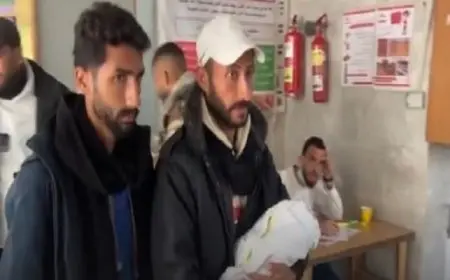 بعد تجمّد 3 رضّع بالخيام.. اليونيسيف تحذر: أطفال غزة يموتون من البرد