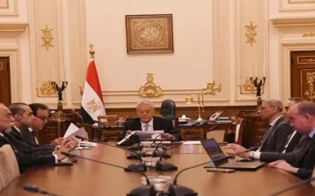 خالد عبد الغفار يشهد توقيع بروتوكول تعاون مع “صندوق التعويض عن مخاطر المهن الطبية”