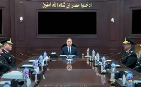 وزير الداخلية يبحث الخطط الأمنية تزامناً مع رأس السنة الميلادية وأعياد المسيحيين