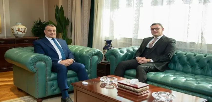 وزيرا “الإنتاج الحربي” و”الإسكان” يبحثان الموقف التنفيذي للمشروعات الخاصة بالمبادرة الرئاسية “حياة كريمة”