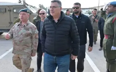 وزير الخارجية الإسرائيلي يتفقد القوات في الجولان والحدود مع سوريا