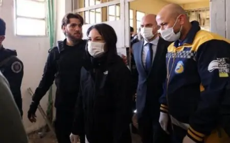 وزيرا خارجية فرنسا وألمانيا يزوران سجن صيدنايا قرب دمشق قبل لقاء الشرع