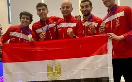 منتخب مصر لسلاح سيف المبارزة يفوز بذهبية الفرق بكأس العالم للناشئين