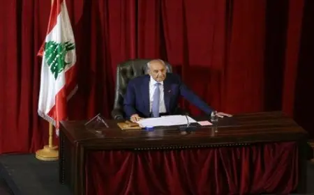 رئيس مجلس النواب اللبناني يدعو لعقد جلسة عامة الخميس لانتخاب رئيس للبلاد