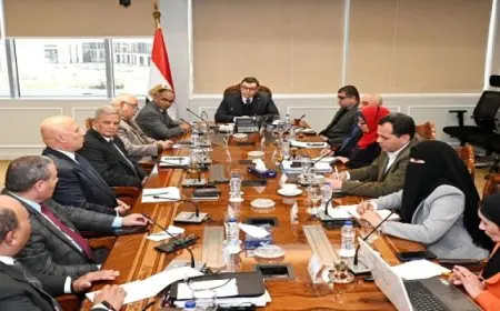 بال .. وزير الإسكان يتابع سير العمل بمنظومة الصرف الصحي بمحافظة بورسعيد