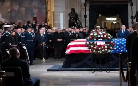 نيابة عن الرئيس السيسي.. سفير مصر لدى واشنطن يشارك في مراسم تأبين جيمي كارتر