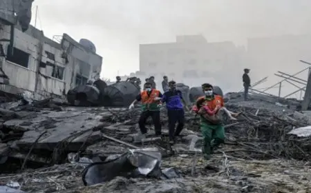 مسؤول أممي يدعو إلى إنهاء الحرب الإسرائيلية على غزة بعد أكثر من 15 شهرًا من الدمار