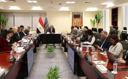 وزير الاتصالات:الدولة حريصة على تأهيل الشباب للعمل في مجال التعهيد لتلبية احتياجات الشركات العالمية