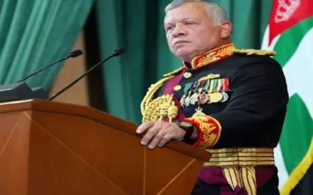 العاهل الأردني لرئيس وزراء هولندا: يحب التزام جميع الأطراف بوقف إطلاق النار في غزة